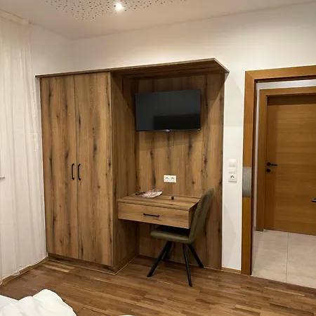 Holiday home Haus Levi Imst